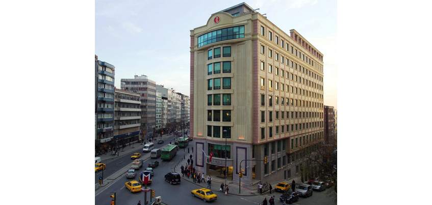 Ramada-Plaza-Hotel-İstanbul-City-Center-3