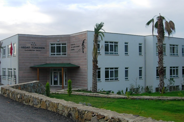 Vedat-Türkmen-İlköğretim-Okulu-k