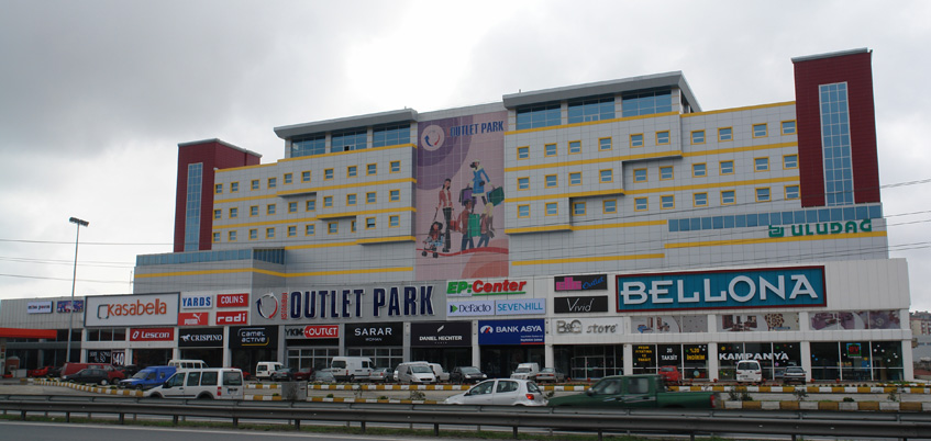 İstanbul Outlet Park Shoppıng Mall